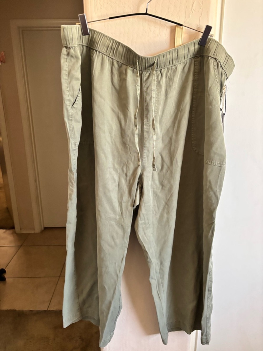 NWT JNY Women’s Olive Green Drawstring Utility Pants, w/front pockets, Size 3X